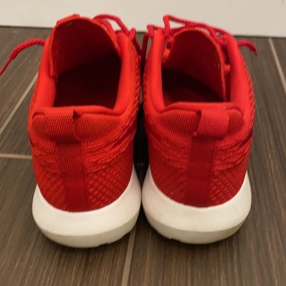 Nike Roshe NM Flyknit Mens Athletic Running Shoes Size 8.5 Red 677243-603 - Picture 3 of 5